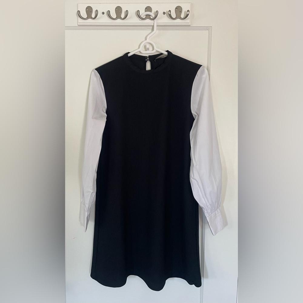Zara Black White Contrast Mini Dress Long Sleeve Minimalist Shift Dress XS
